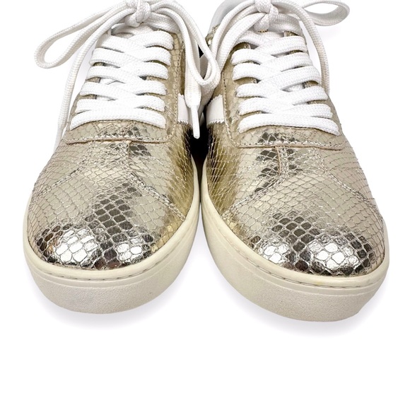 Stuart Weitzman Daryl Metallic Snake Embossed Leather Sneaker Gold Size 7.5B - Picture 4 of 14